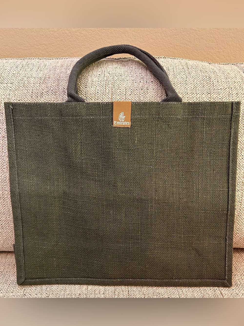EMIRATES AIRLINES FIRST CLASS Dark Olive Green/Grey Burlap Tote Brand New